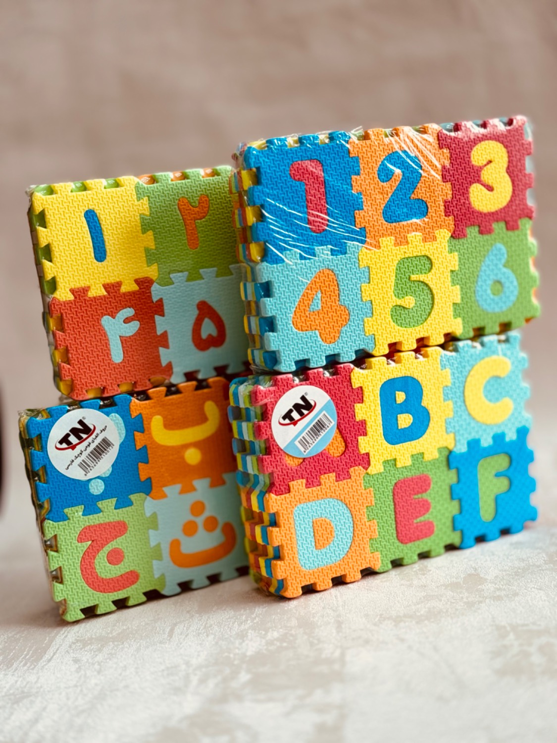 پازل فومی کوچک مدل الفبا و اعداد فارسی و انگلیسی