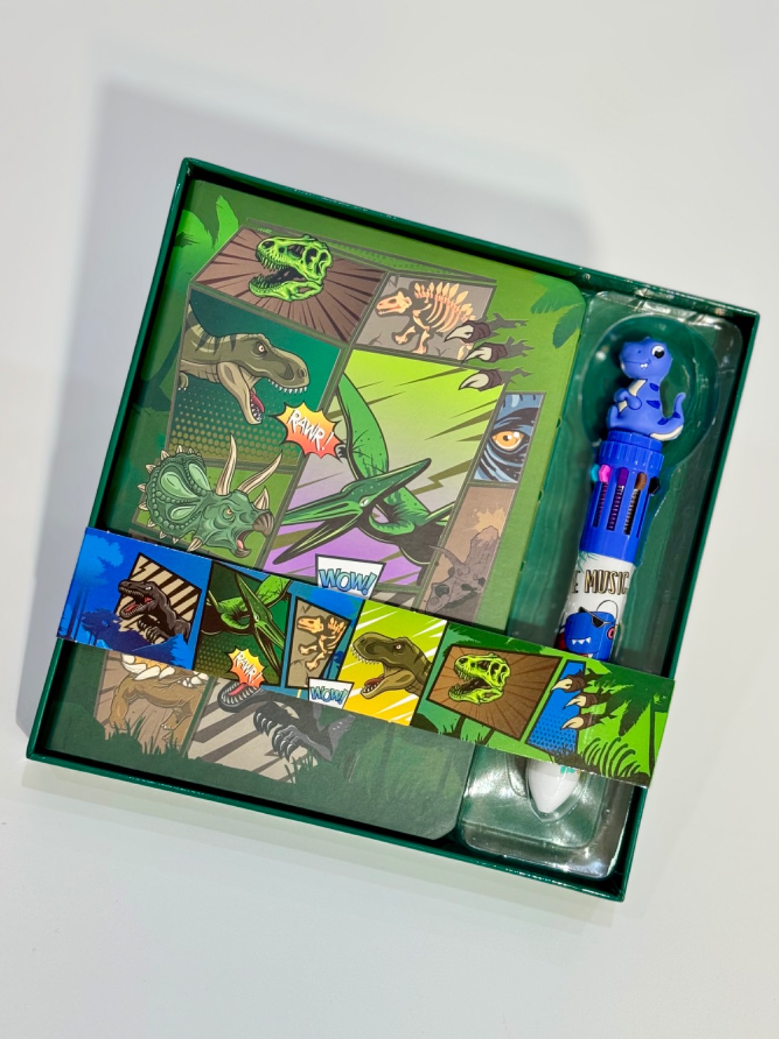 ست یاداشت و خودکار 10 رنگ فندل طرح دایناسور